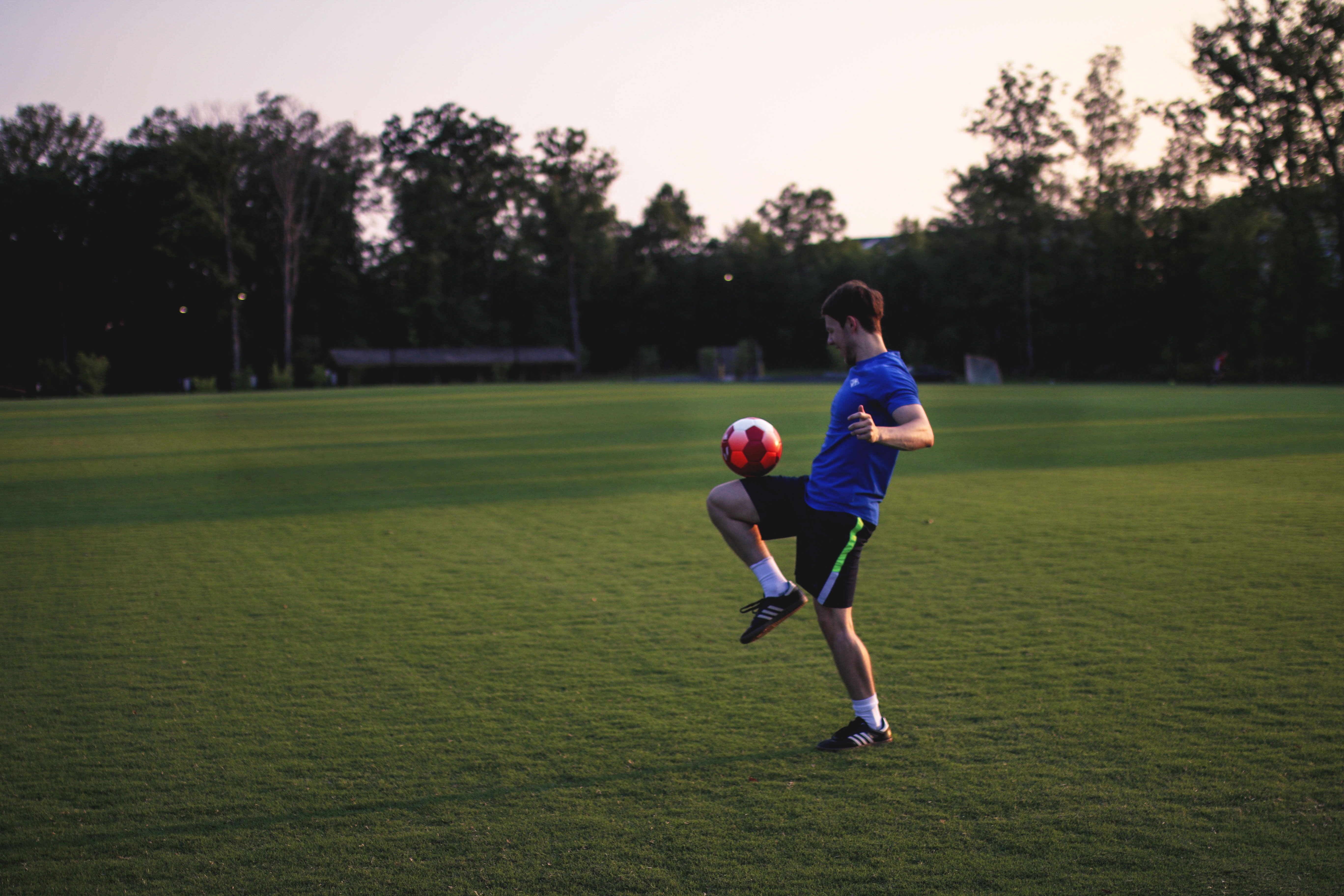 子供のサッカー上達には リフティング練習を その大きなメリットとは サッカー小僧と保護者を応援するブログ